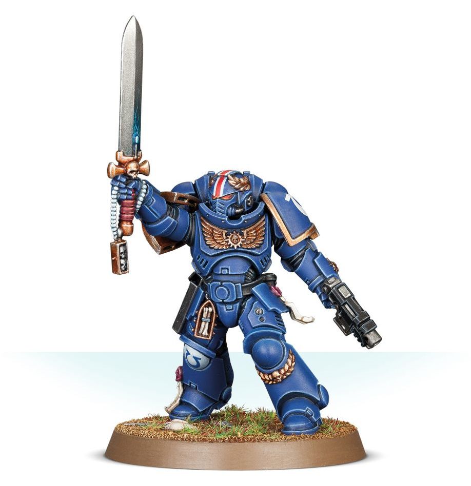 WH40K:スペースマリーン: プライマリス・ レフテナント(パワーソード装備)